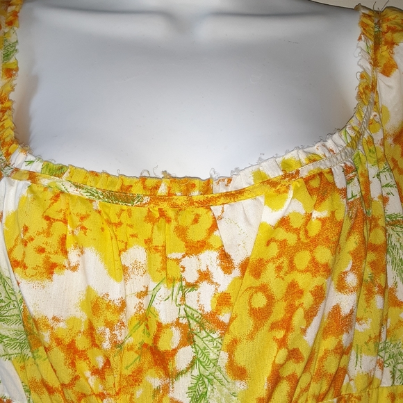 Diane von Furstenberge  yellow, green and white floral  dress, size 8 - Picture 6 of 14